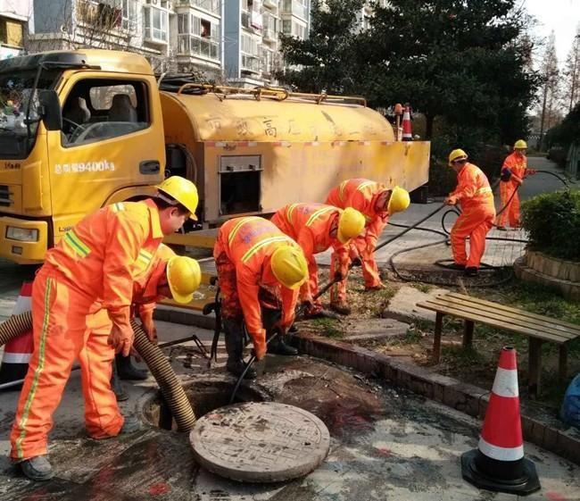 龙湾镇市政管道清淤